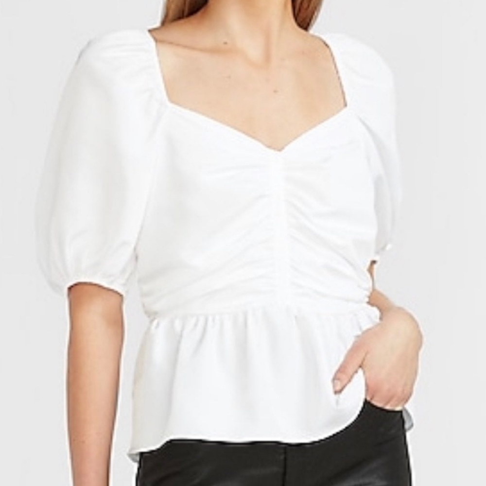 EXPRESS Ruched Puff Sleeve Peplum Top